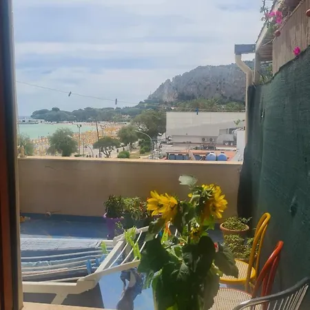 Camera Con Bagno Condiviso Di Fronte Spiaggia