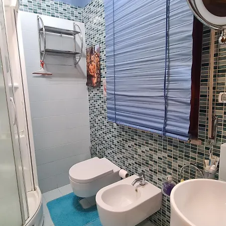Guest house Camera Con Bagno Condiviso Di Fronte Spiaggia Mondello