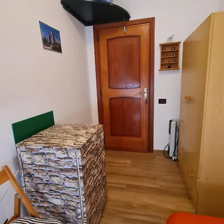 Camera Con Bagno Condiviso Di Fronte Spiaggia Mondello